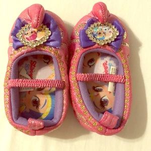 Shimmer and shine toddler house slippers
